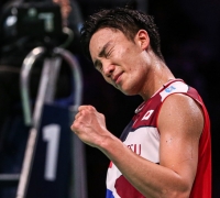 Kento Momota Kumpulkan Hadiah Terbesar 2019